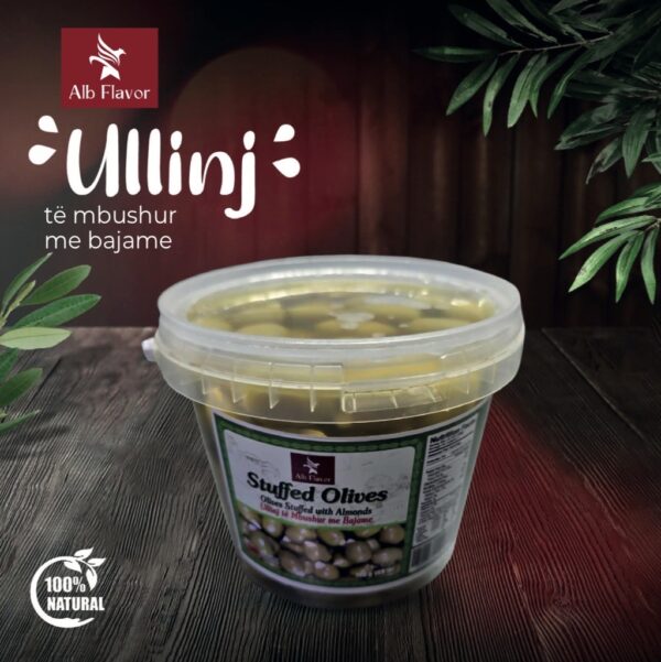 GREEN OLIVES STUFFED WITH ALMOND 700gr